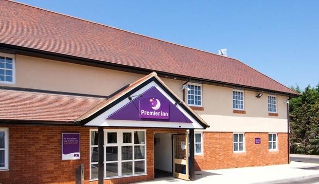 Premier Inn London Ruislip Exterior foto